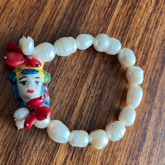 Italian Pearl Bracelet with Coral accents - Picture 3 of 4